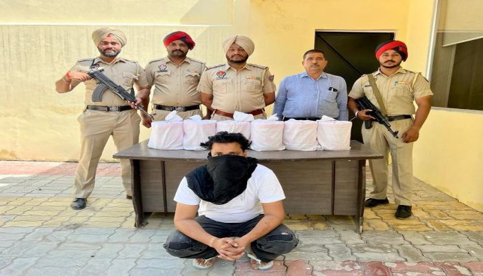 
Punjab-Police-smuggling-arrest