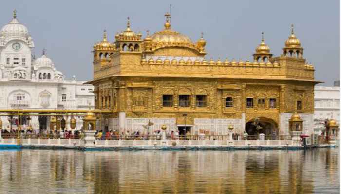 one-lakh-rupees-were-stolen-from-darbar-sahib